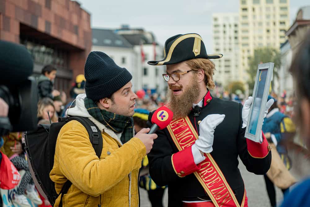 Reporter tijdens intocht Sinterklaas Antwerpen 2019
