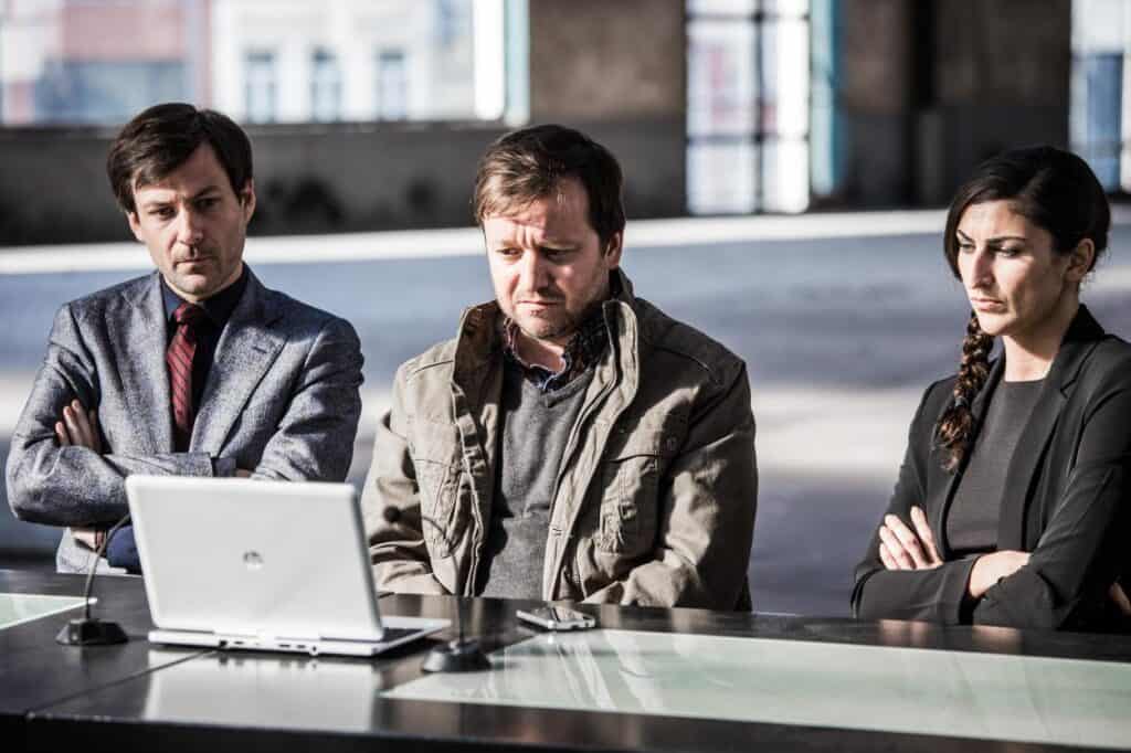 Veel bekende acteurs en actrices in eerste seizoen De Bunker, zoals Mathias Sercu